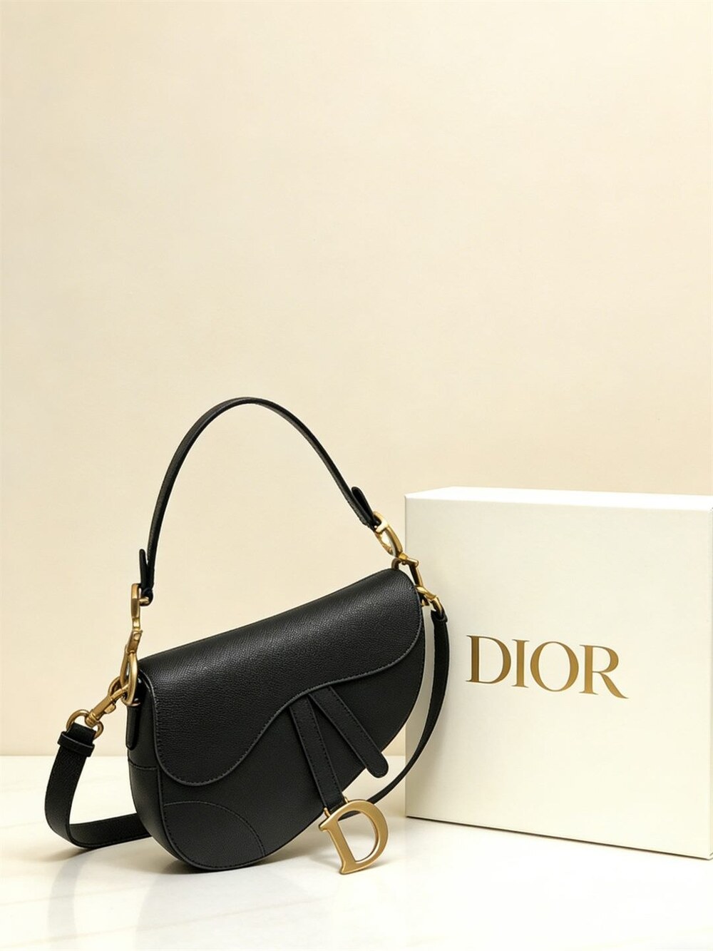 Dior Saddle Medium Bag